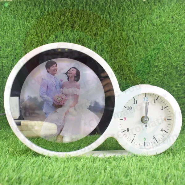 LED light round photo mirror with clock – personalized magic mirror with photo, LED lights, and clock by Chromatic You