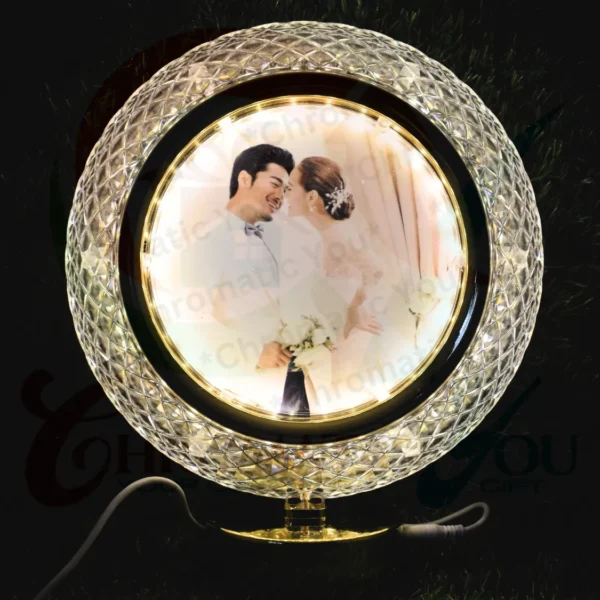 Romantic round LED picture frame with dimmable touch control – custom inkjet photo frame with adjustable lighting by Chromatic You